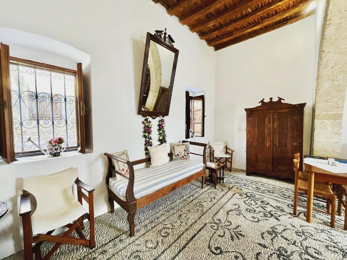 Semesterbostad Traditional House In Koskinou Koskinou (Rhodes)